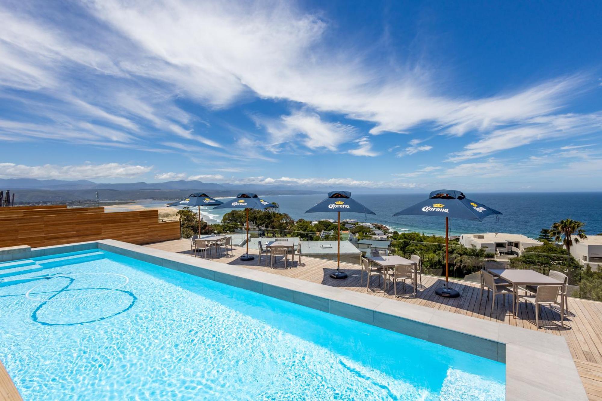 Plett Quarter Hotel - Lion Roars Hotels & Lodges Плеттенберг-Бей Екстер'єр фото